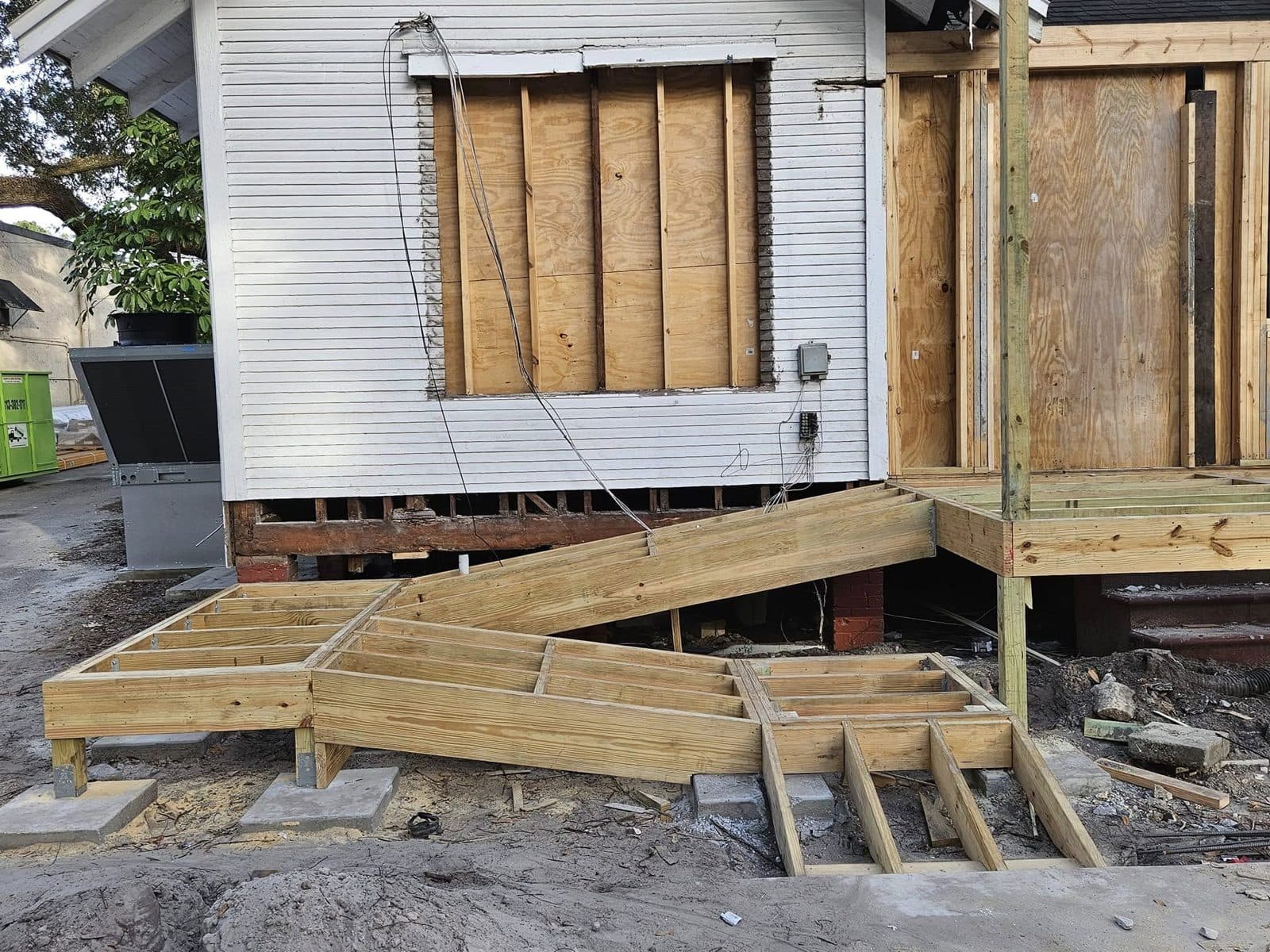 Raised deck & stairs